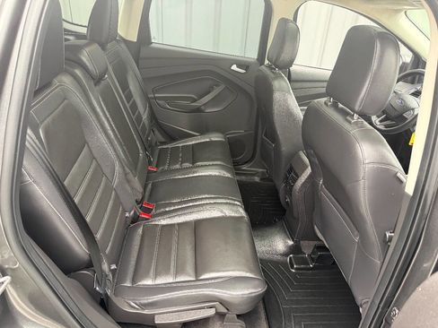 Used 2018 Ford Escape SEL image 17
