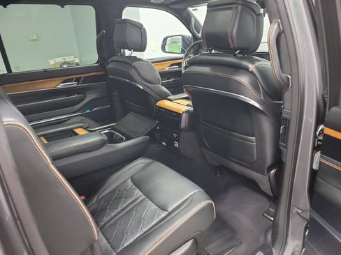 Certified 2024 Jeep Grand Wagoneer L Series III AWD/4WD image 22