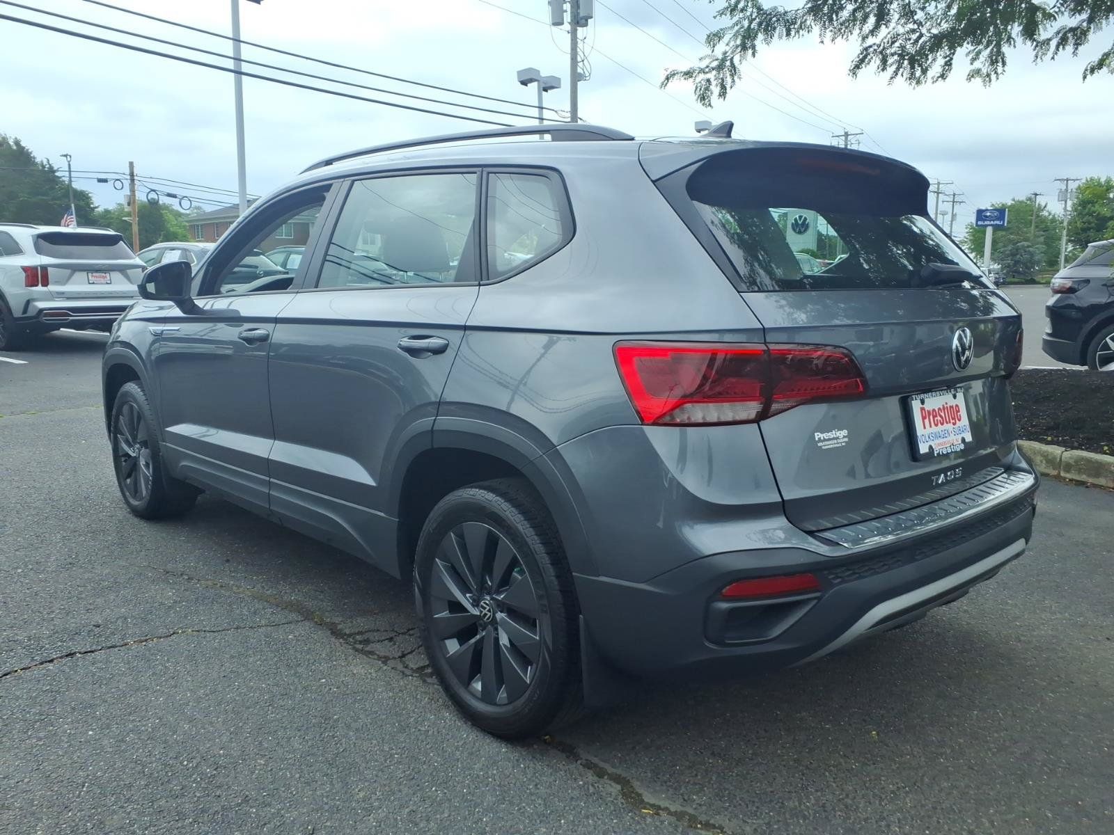 Certified 2023 Volkswagen Taos S FWD image 4