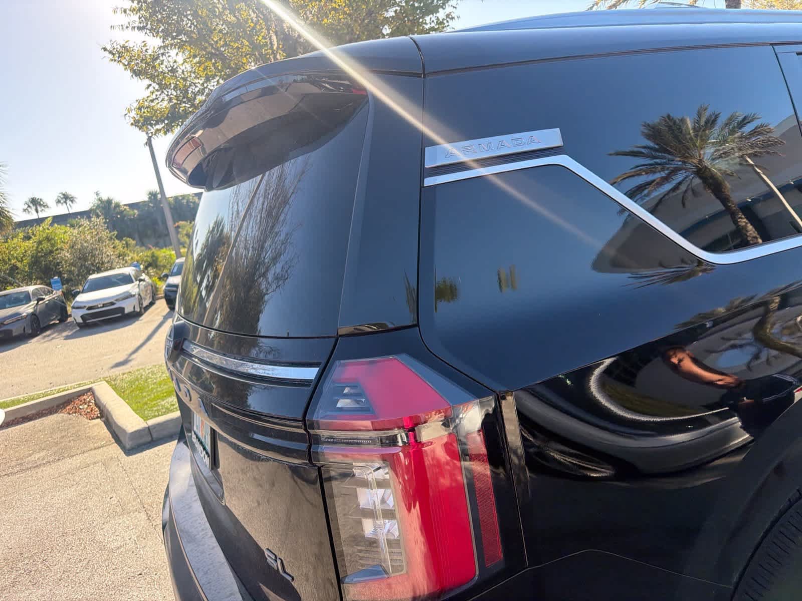 Used 2025 Nissan Armada SL w/ Captain's Chari Seat Package AWD/4WD image 32