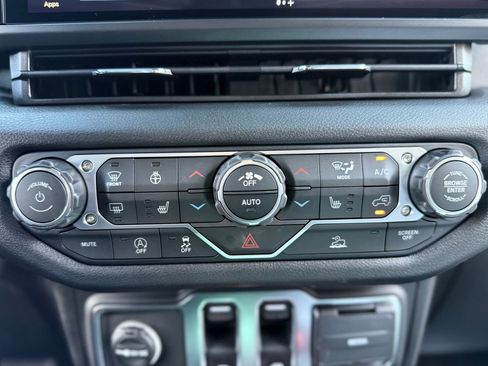 New 2026 Jeep Wrangler Sport AWD/4WD image 20