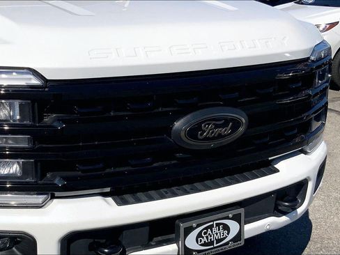 Used 2024 Ford F350 Lariat w/ Lariat Ultimate Package AWD/4WD image 27