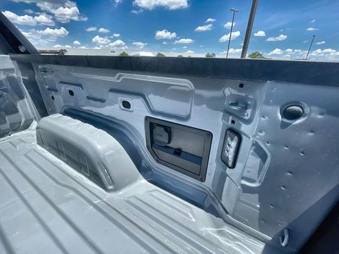 New 2026 GMC Sierra EV Elevation image 39