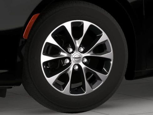 New 2026 Chrysler Pacifica Select image 11