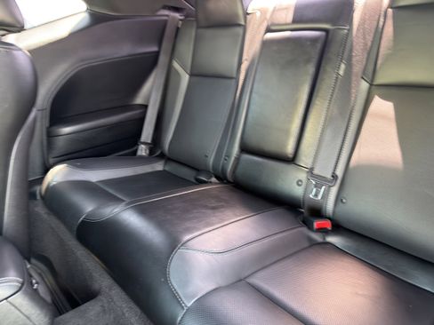 Used 2018 Dodge Challenger R/T Plus RWD image 21