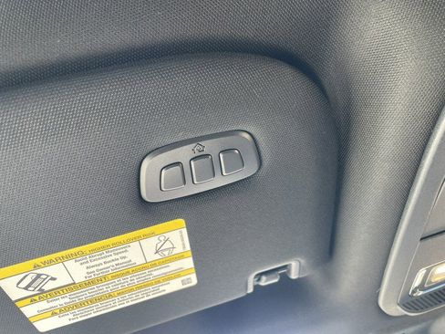 Used 2021 Ford F150 Lariat w/ Equipment Group 502A High image 29