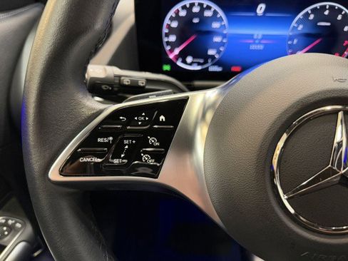 Certified 2025 Mercedes-Benz GLA 250 image 24