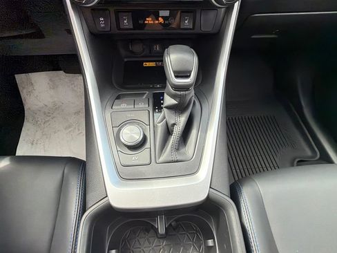 Used 2025 Toyota RAV4 XSE w/ Advanced Technology Package AWD/4WD image 20