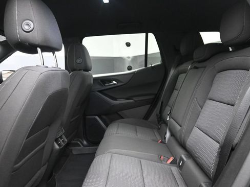 Used 2025 Chevrolet Equinox LT AWD/4WD image 12