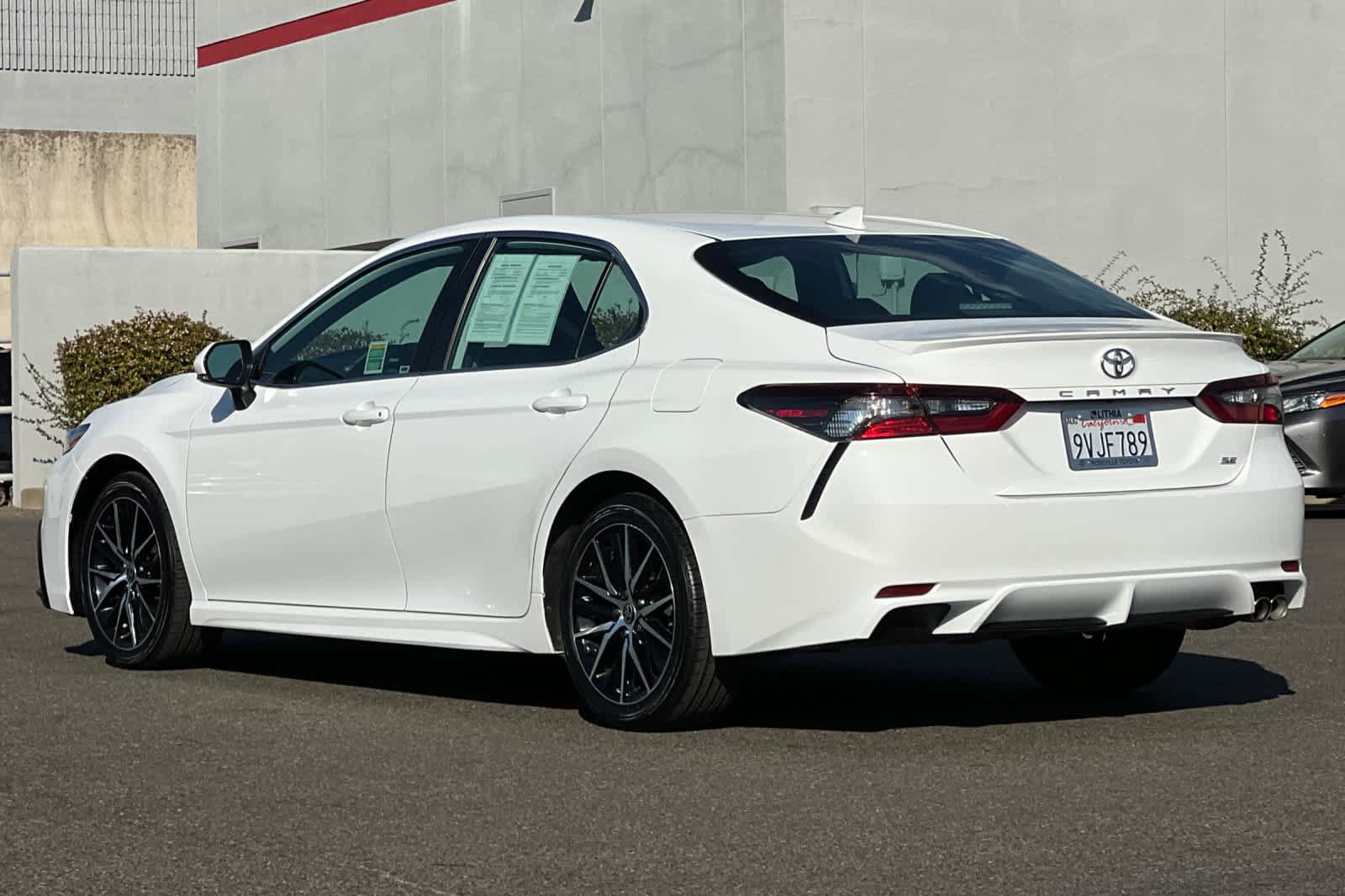 Certified 2023 Toyota Camry SE FWD image 7