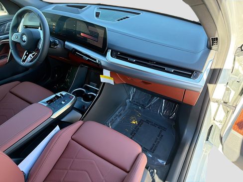 New 2026 BMW X2 xDrive28i w/ Technology Package image 13