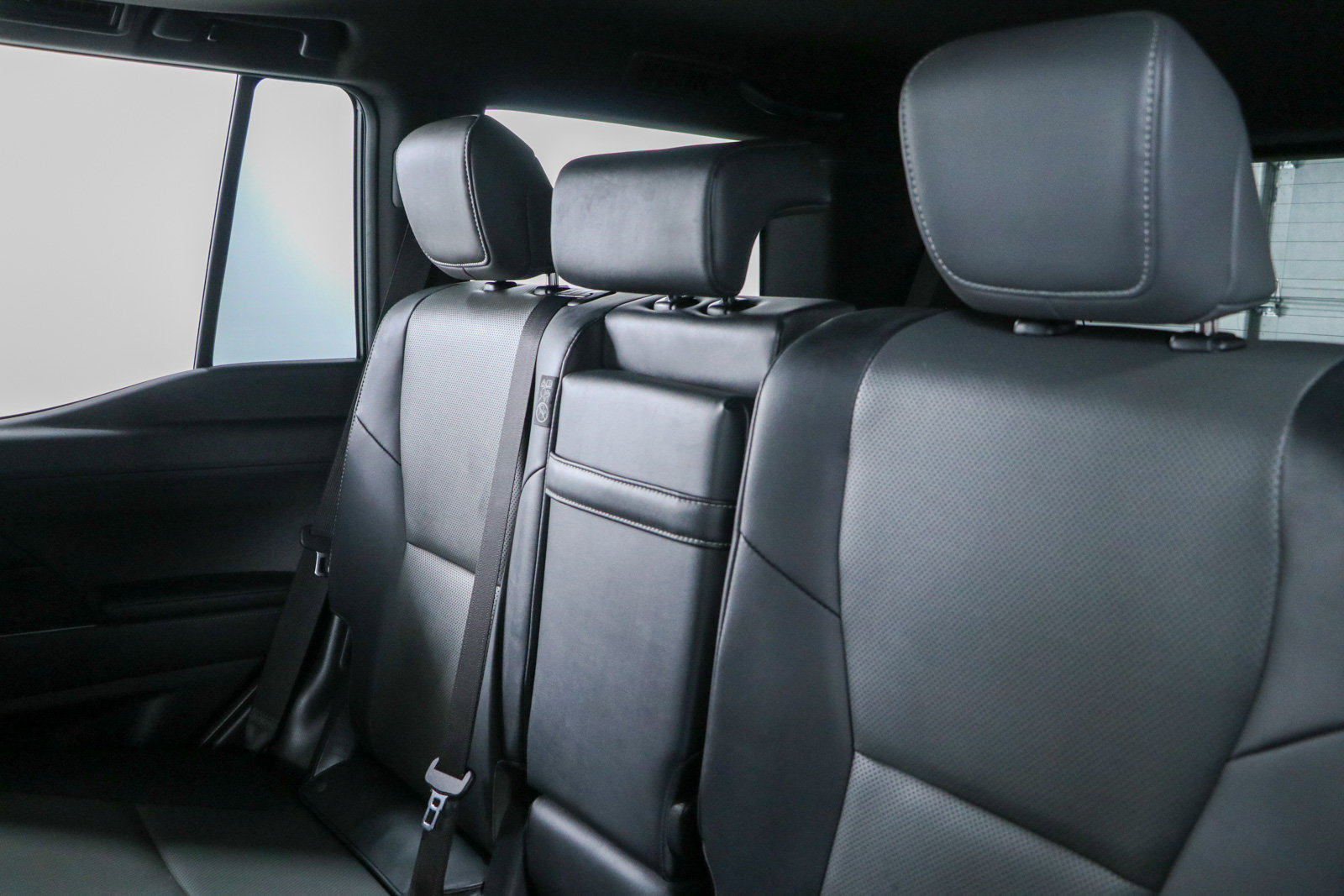 Used 2025 Lexus GX 550 w/ Accessory Package (2T) AWD/4WD image 26