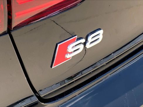 Used 2020 Audi S8 L AWD/4WD image 19