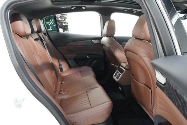 Used 2025 Maserati Grecale Modena AWD/4WD image 32
