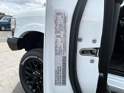 Used 2022 RAM 2500 Laramie AWD/4WD image 41