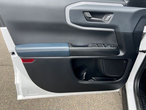 Used 2022 Ford Bronco Sport Outer Banks w/ Tech Package image 11