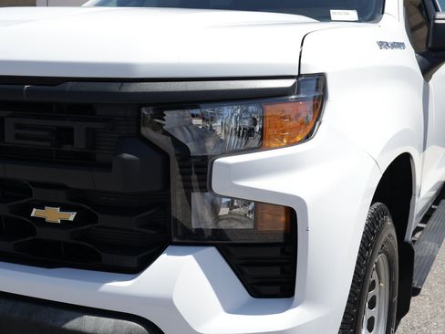 Used 2022 Chevrolet Silverado 1500 W/T w/ WT Value Package AWD/4WD image 14