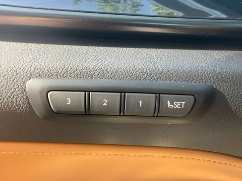 Used 2024 Lexus NX 250 FWD image 25