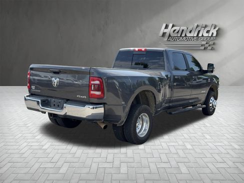 Used 2023 RAM 3500 Laramie AWD/4WD image 9