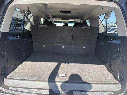 Used 2015 Cadillac Escalade ESV Premium RWD image 20