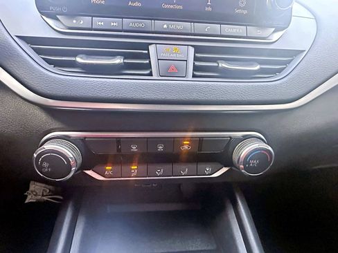 Used 2020 Nissan Altima 2.5 S FWD image 31