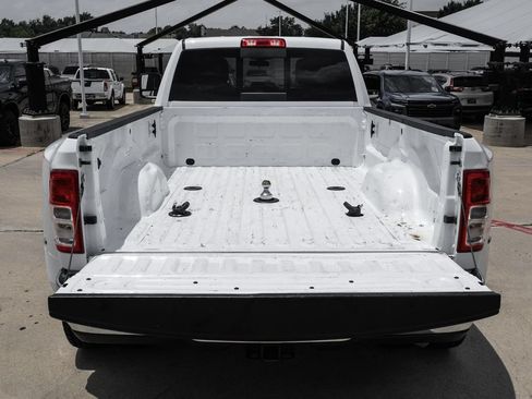 Used 2024 RAM 3500 Tradesman w/ Chrome Appearance Group AWD/4WD image 55