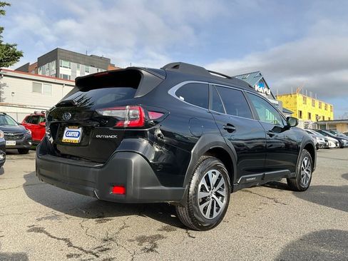 Certified 2025 Subaru Outback Premium image 8