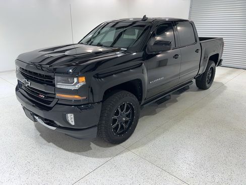 Used 2018 Chevrolet Silverado 1500 LT w/ All Star Edition image 1