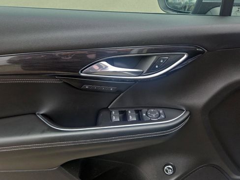 Used 2023 Buick Envision Essence FWD image 16
