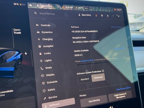 Used 2022 Tesla Model 3 image 36