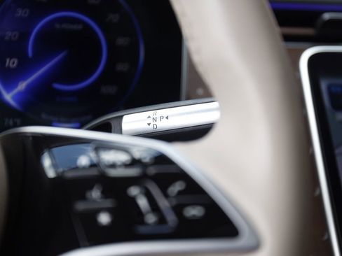 Used 2023 Mercedes-Benz EQS 450+ SUV image 20