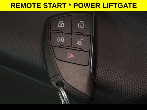 Used 2026 Chevrolet Equinox EV RS AWD/4WD image 12