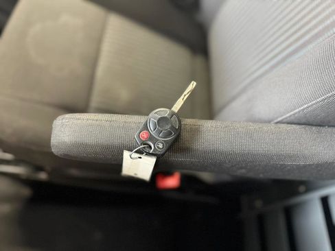 Used 2015 Ford Transit 150 130 Low Roof image 32