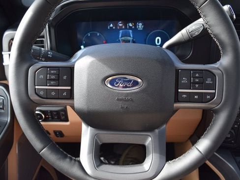 New 2026 Ford F250 Lariat w/ Chrome Package AWD/4WD image 8