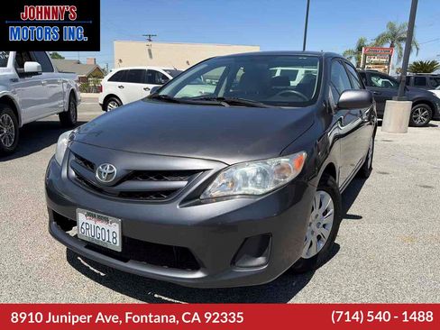 Used 2011 Toyota Corolla LE FWD image 1