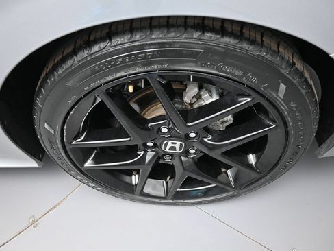Certified 2024 Honda Civic Sport image 15