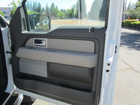 Used 2009 Ford F150 XLT image 12