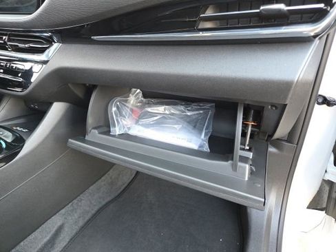 Used 2025 Buick Envista Avenir image 48