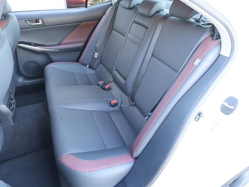 Used 2017 Lexus IS 200t image 44