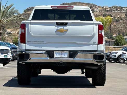 New 2026 Chevrolet Silverado 1500 LT w/ Convenience Package II AWD/4WD image 5