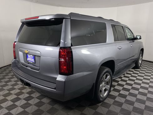 Used 2018 Chevrolet Suburban LS w/ All-Season Package image 5