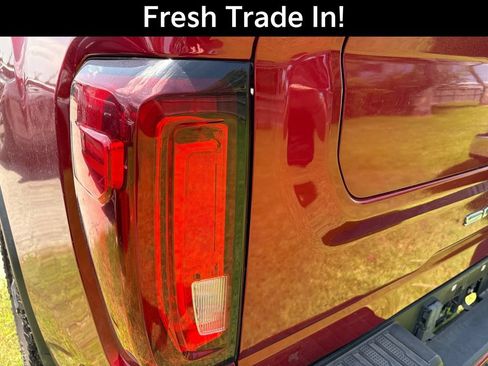 Certified 2023 GMC Sierra 2500 AT4 w/ AT4 Preferred Package AWD/4WD image 11