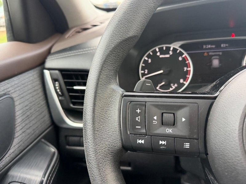 Used 2021 Nissan Rogue S FWD image 10