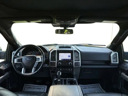 Used 2019 Ford F150 Platinum w/ Equipment Group 701A Luxury AWD/4WD image 32