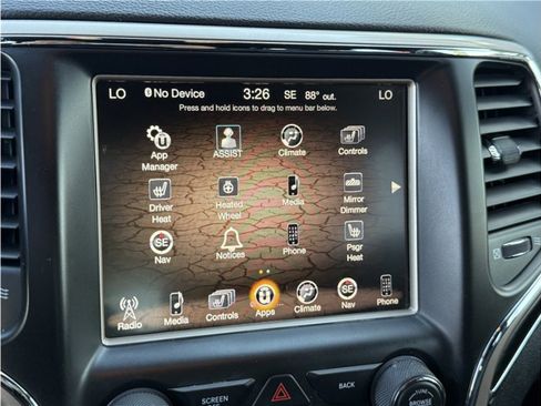 Used 2015 Jeep Grand Cherokee Limited image 44