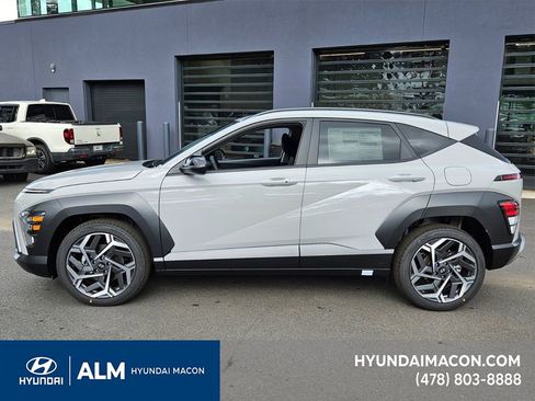 New 2026 Hyundai Kona SEL Premium image 4