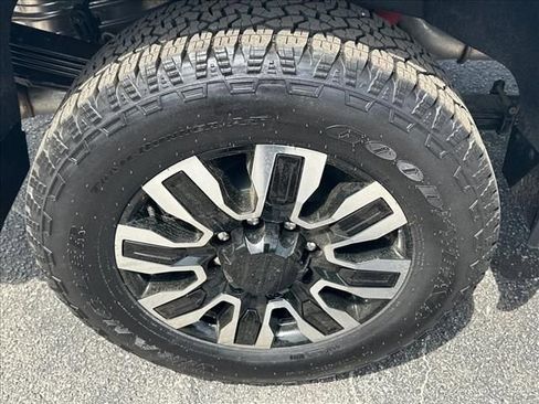 New 2026 GMC Sierra 2500 Denali Ultimate AWD/4WD image 16