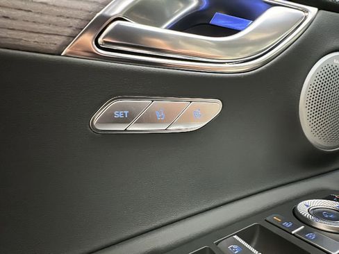 New 2026 Genesis GV80 2.5T Advanced AWD/4WD image 11
