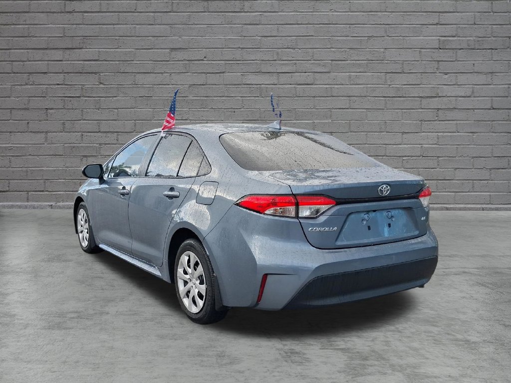 Used 2025 Toyota Corolla LE FWD image 7