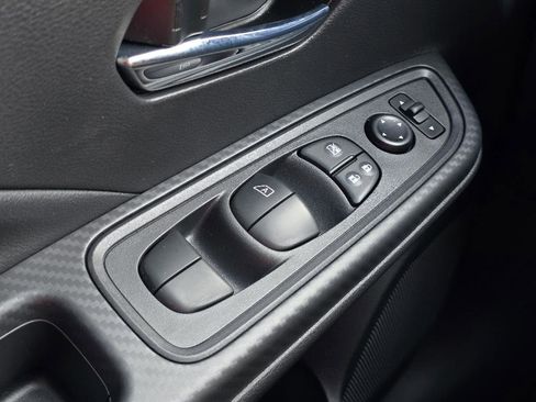 New 2025 Nissan Versa SV w/ Trunk Package image 23